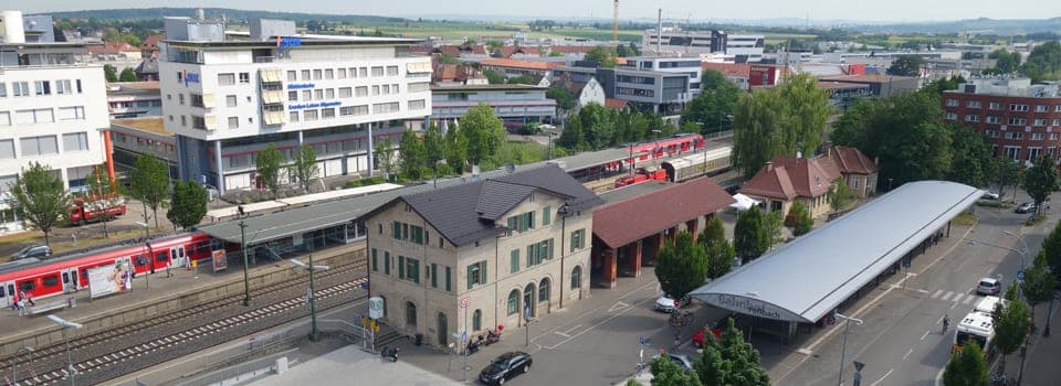 Luftbild des Bahnhofs Fellbach